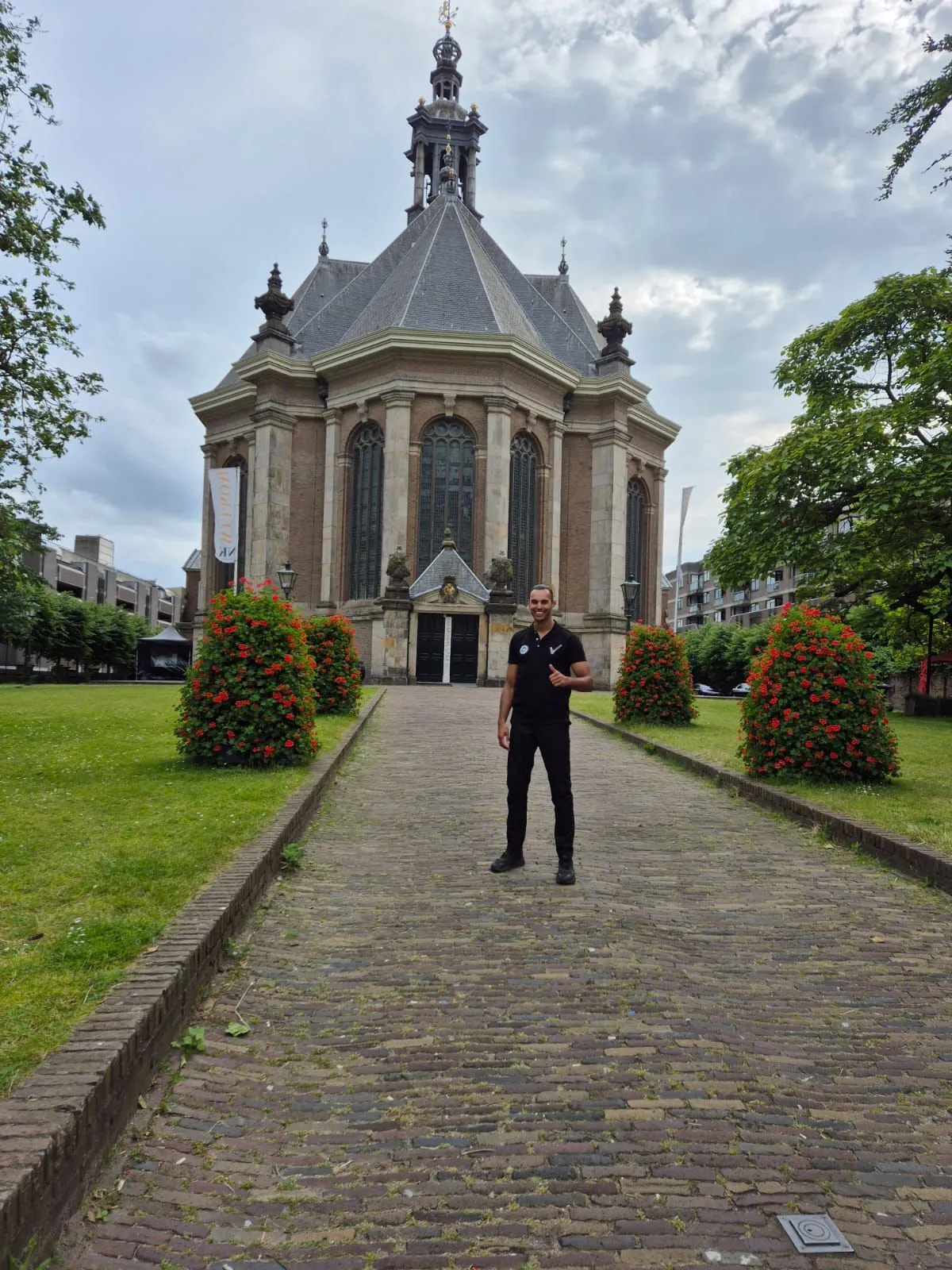 0dd50b6e-bd41-4806-9f0e-129e04ca0a2b-1920w